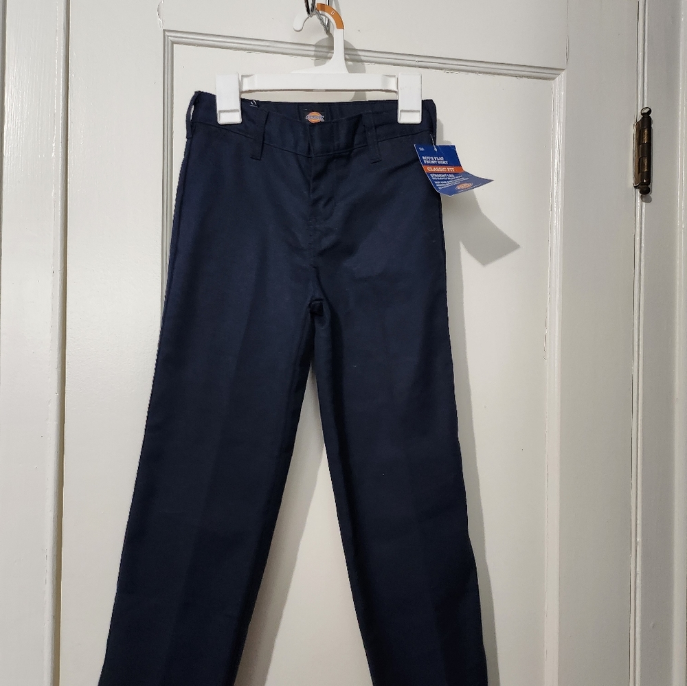 Boys, blue pants, size 7